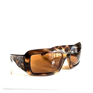 Chanel Sunglasses Tortoise Shell, Mother of Pearl